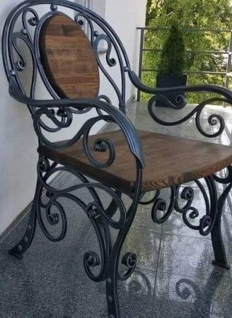 bàn ghế sắt mỷ thuật