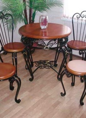 bàn ghế sắt mỷ thuật