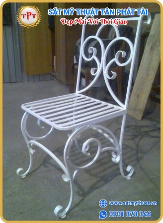 bàn ghế sắt mỷ thuật