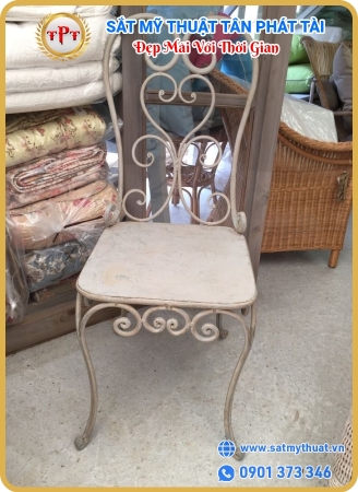 bàn ghế sắt mỷ thuật