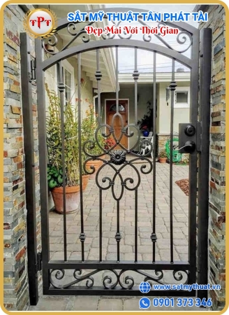 Bảo vệ cửa sắt 01