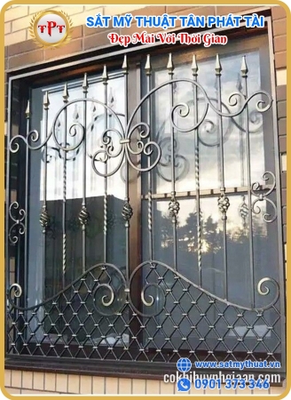 Bảo vệ cửa sắt 08