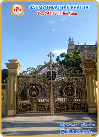 cửa công nhôm đúc