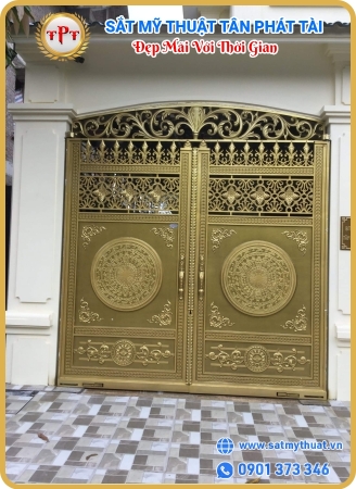 Cửa nhôm đúc 09