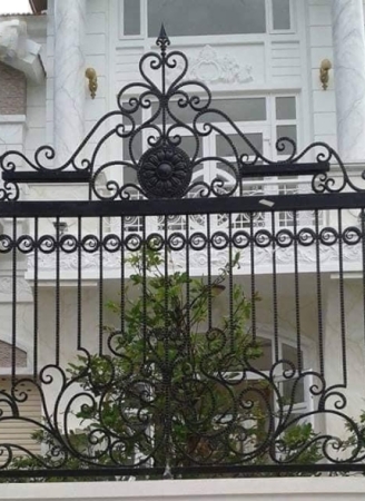 Hàng rào sắt mỷ thuật Hàng rào sắt mỷ thuật