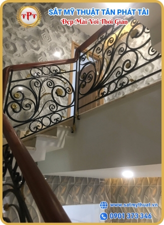 lan can cầu thang sắt mỷ thuật
